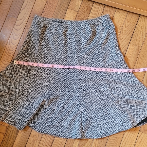 Skirt, black & white, size M. Dress Barn - Picture 8 of 8
